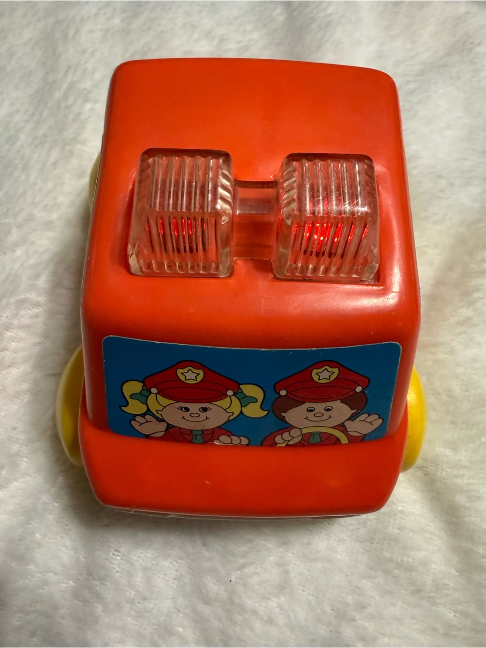 Vintage 1991 Playskool Toy Fire Truck Siren Lights Vehicle Red Yellow Macau